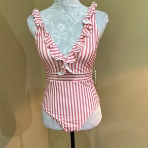 Cupshe Ruffled Pin Stripe Razor Back one piece size large swimsuit